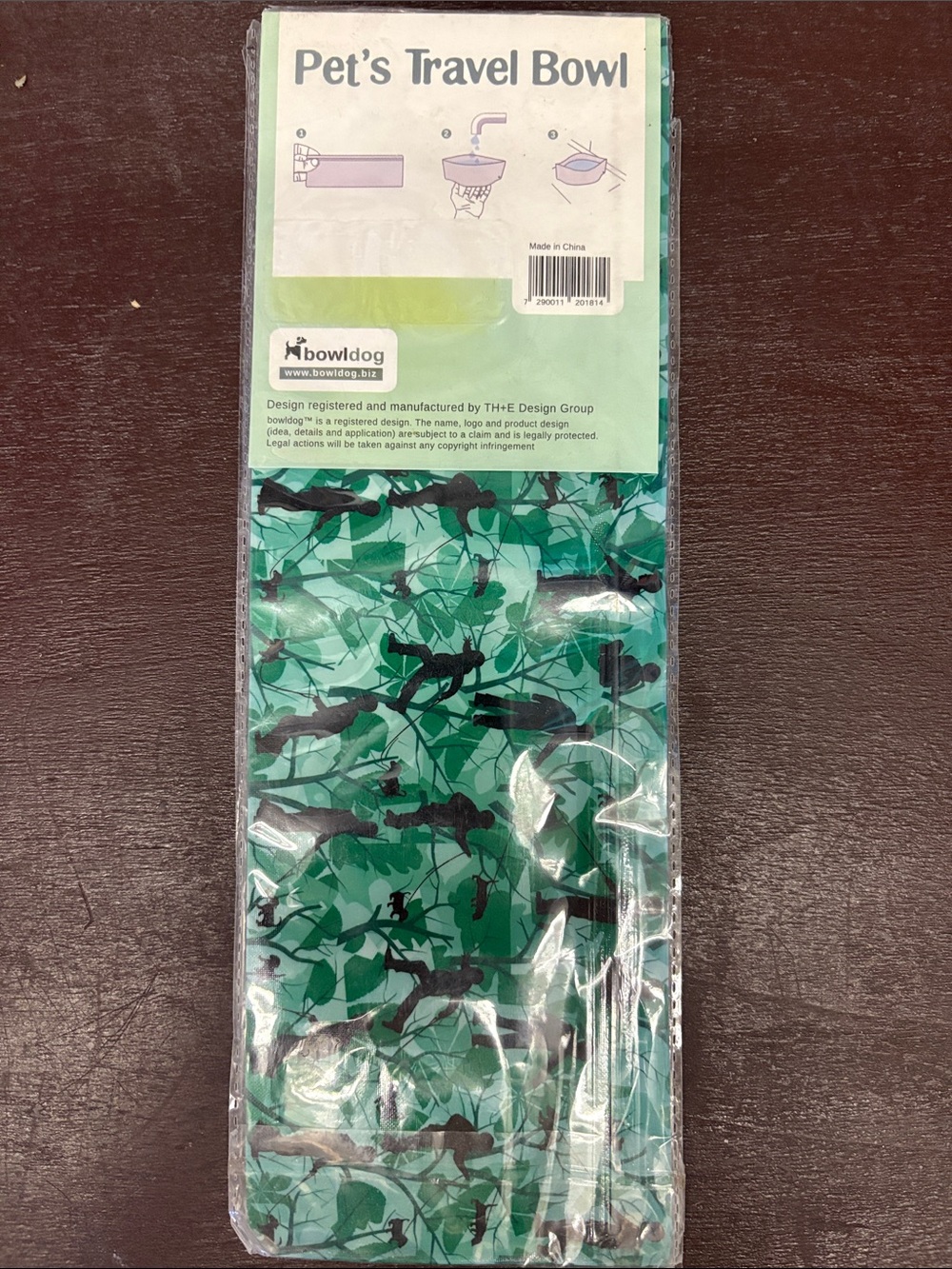 Bowldog Pet's Travel Bowl - Green Camo Foldable Bowl
